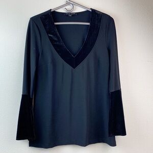 Boston Proper tailored V neck velvet & knit flare sleeve smoothing tunic top EUC